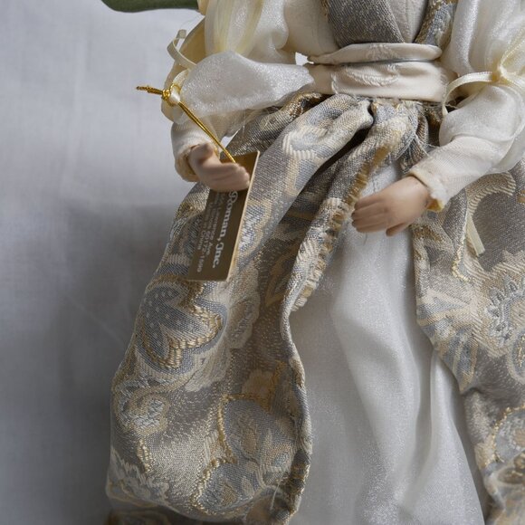 Christmas Angel Tree Topper With Porcelain Face & Gold Accents w/ flaws - Picture 5 of 6